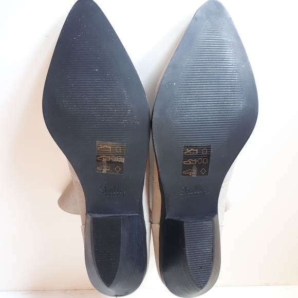 Shelly's London Silver Pointed Slip On Ankle Boot - Picture 5 of 7